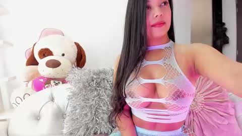 Koral Cuz online show from February 2, 2026, 4:17 pm