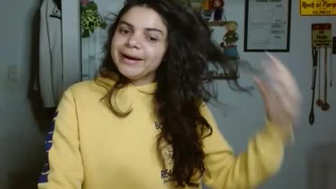 Karoll online show from September 12, 2025, 12:44 am