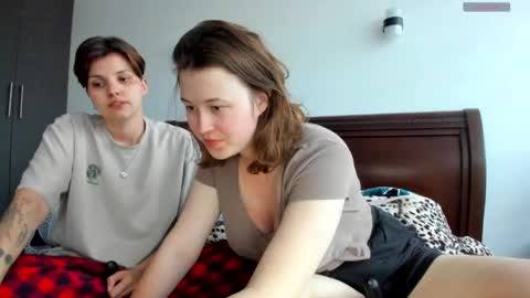 Snapshot of kortney_williams chatting on February 16, 2025, 11:26 pm Twiix online show from February 16, 2025, 11:26 pm