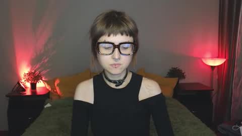 Snapshot of kortny_yo chatting on September 12, 2025, 8:31 pm Kortny online show from September 12, 2025, 8:31 pm