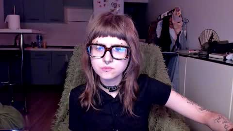 Snapshot of kortny_yo chatting on November 21, 2025, 2:38 pm Kortny online show from November 21, 2025, 2:38 pm