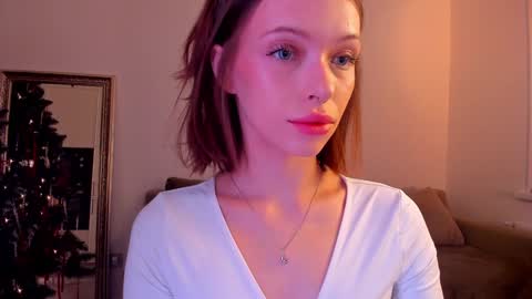 kossie_ online show from January 3, 2025, 12:41 pm