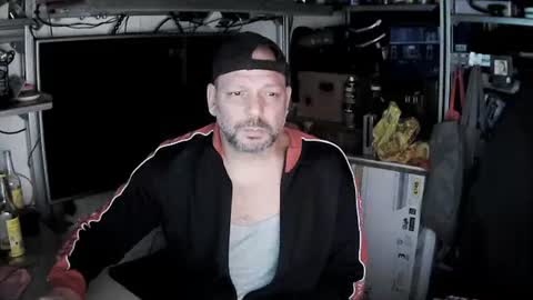 Kosta online show from January 28, 2025, 7:00 pm