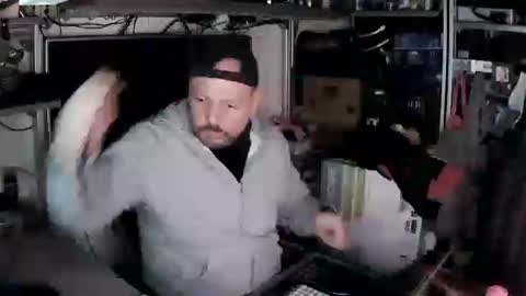 Kosta online show from February 16, 2025, 7:05 pm