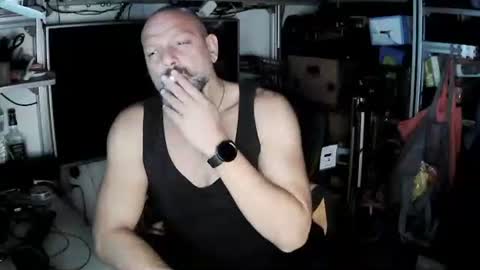 Kosta online show from October 25, 2025, 7:08 pm