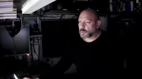 Kosta online show from December 21, 2025, 1:51 pm