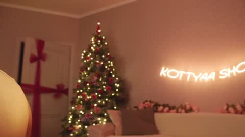 Snapshot of kottyaa_ch chatting on January 2, 2025, 12:34 am Kottyaa cb FOLLOWING  online show from January 2, 2025, 12:34 am