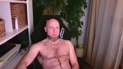 Snapshot of kotylion chatting on January 24, 2025, 4:28 pm Kotylion online show from January 24, 2025, 4:28 pm