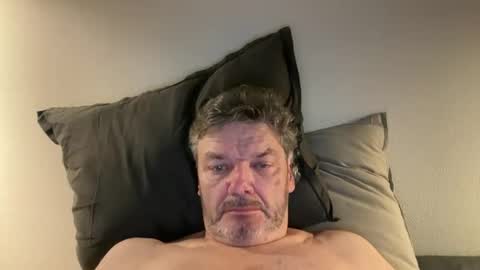 kovapoika online show from November 15, 2025, 8:38 pm