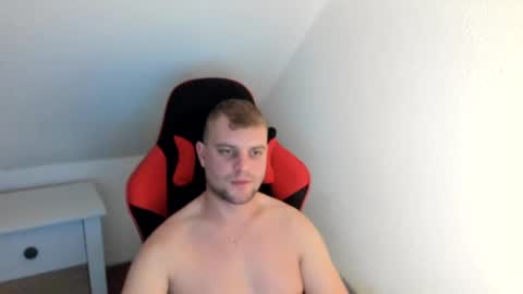 Snapshot of kozik1992 chatting on December 1, 2024, 9:04 pm Bartek online show from December 1, 2024, 9:04 pm