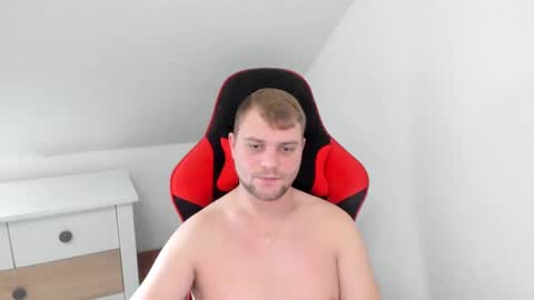 Snapshot of kozik1992 chatting on January 5, 2025, 1:04 pm Bartek online show from January 5, 2025, 1:04 pm