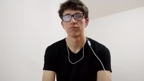 Snapshot of kpo10 chatting on January 6, 2025, 6:10 pm Facu online show from January 6, 2025, 6:10 pm