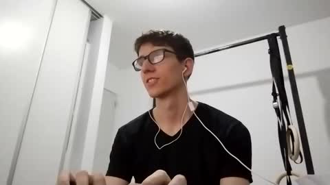 Snapshot of kpo10 chatting on December 5, 2025, 1:25 am Facu online show from December 5, 2025, 1:25 am