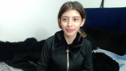 Snapshot of kratos_and_afrodita chatting on December 14, 2025, 1:11 am kratos_and_afrodita online show from December 14, 2025, 1:11 am