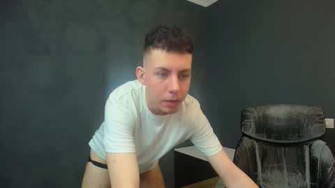 KrewVaughn online show from March 11, 2026, 11:38 am