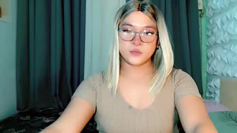 krezikeed online show from March 26, 2026, 8:42 am