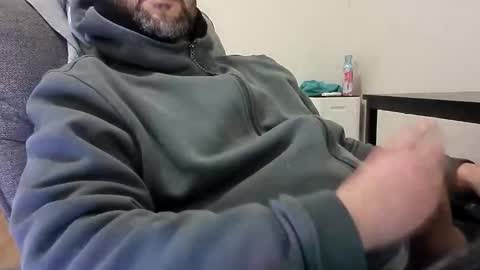 krime59100 online show from April 22, 2026, 3:31 am