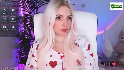 Snapshot of kris_kiskis chatting on December 15, 2025, 8:51 am Kris kiskis online show from December 15, 2025, 8:51 am