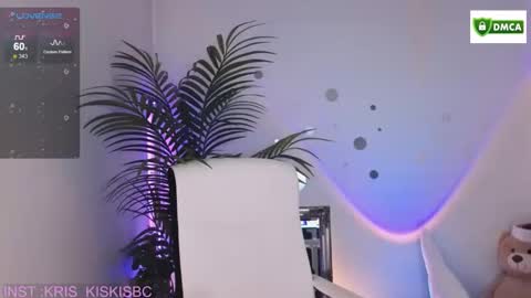 Snapshot of kris_kiskis chatting on December 16, 2025, 2:55 pm Kris kiskis online show from December 16, 2025, 2:55 pm