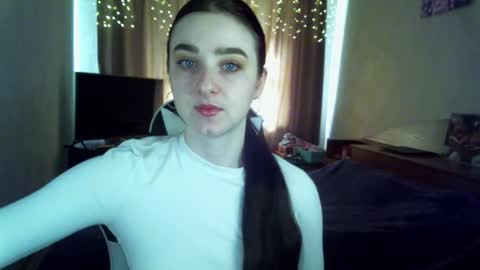 Kris online show from November 13, 2025, 9:30 am