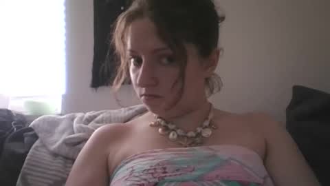 Snapshot of krisbunny chatting on June 8, 2026, 11:54 am Stoned online show from June 8, 2026, 11:54 am