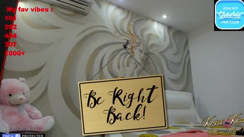 Snapshot of krisi_kiss chatting on January 13, 2025, 7:00 am KrisiFollow me  Thumb UP  online show from January 13, 2025, 7:00 am