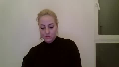 Snapshot of kriss_grace chatting on February 16, 2026, 4:58 pm Grace online show from February 16, 2026, 4:58 pm