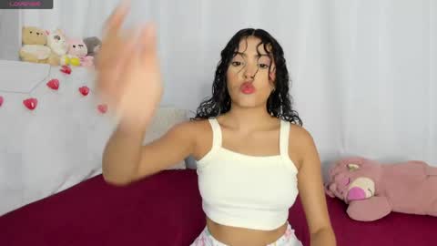 Snapshot of krissell_ chatting on May 19, 2026, 4:41 am SammyKrissell online show from May 19, 2026, 4:41 am