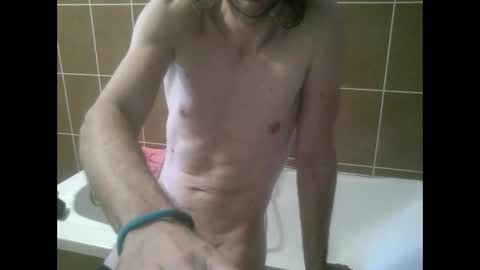 Snapshot of krissifitboy_xxx chatting on December 27, 2024, 11:06 am krissifitboy_xxx online show from December 27, 2024, 11:06 am