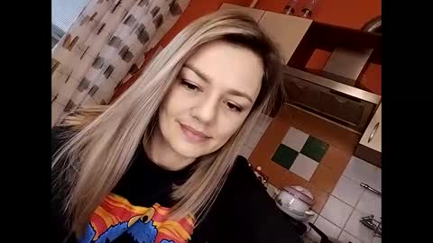 Snapshot of krisssexi chatting on January 29, 2025, 6:12 am KrissSexi online show from January 29, 2025, 6:12 am