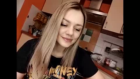 Snapshot of krisssexi chatting on February 8, 2025, 8:53 pm KrissSexi online show from February 8, 2025, 8:53 pm