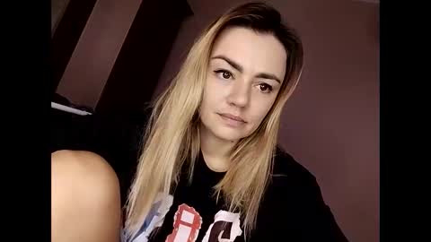 Snapshot of krisssexi chatting on September 22, 2025, 4:36 am KrissSexi online show from September 22, 2025, 4:36 am