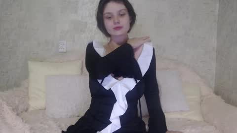 krissvoss online show from October 17, 2025, 9:17 pm