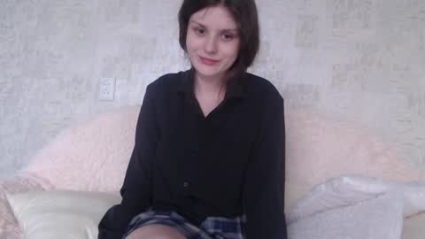 krissvoss online show from February 16, 2026, 1:40 pm