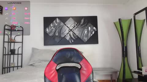 Andrea online show from September 12, 2025, 8:09 pm