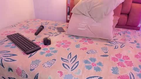 BETANIA online show from November 18, 2025, 2:54 pm