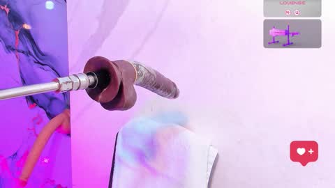 Snapshot of kristal_blond chatting on March 2, 2026, 7:15 am online show from March 2, 2026, 7:15 am