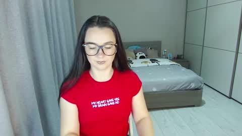 Snapshot of kristall_xxx chatting on March 5, 2025, 4:45 am twitter Annemarye 23 online show from March 5, 2025, 4:45 am