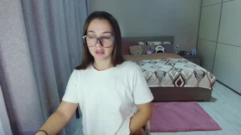 Snapshot of kristall_xxx chatting on September 15, 2025, 7:08 am twitter Annemarye 23 online show from September 15, 2025, 7:08 am