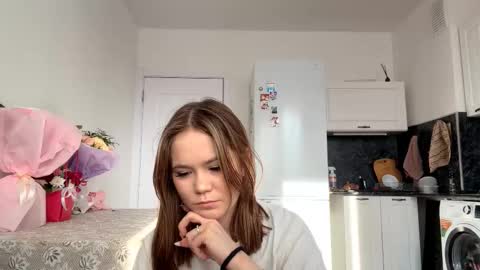 Sabrina online show from March 5, 2026, 11:28 am