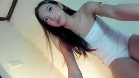 Snapshot of kristell_doll chatting on July 31, 2026, 12:59 pm Kristel online show from July 31, 2026, 12:59 pm