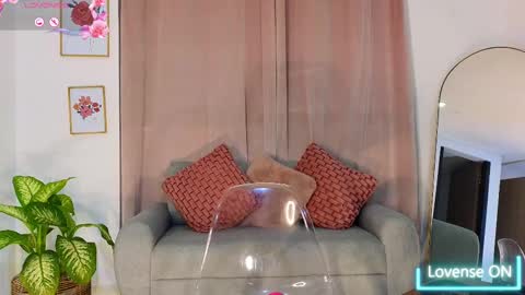 Snapshot of kristennblue_ chatting on March 9, 2025, 12:21 am Kris online show from March 9, 2025, 12:21 am