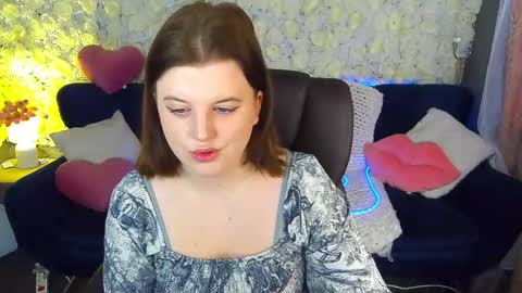 Snapshot of kristifoxy chatting on April 27, 2026, 5:27 am kristifoxy online show from April 27, 2026, 5:27 am
