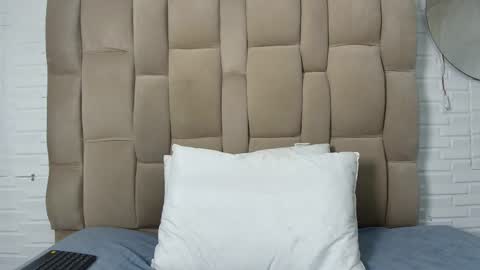 Kristin online show from September 9, 2025, 11:32 am