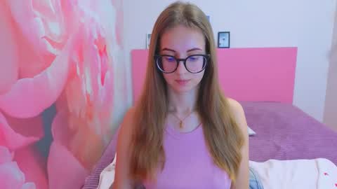 Snapshot of kristina_adel chatting on January 9, 2026, 8:17 am Kristina Adel online show from January 9, 2026, 8:17 am