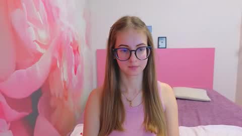 Snapshot of kristina_adel chatting on January 12, 2026, 7:35 am Kristina Adel online show from January 12, 2026, 7:35 am