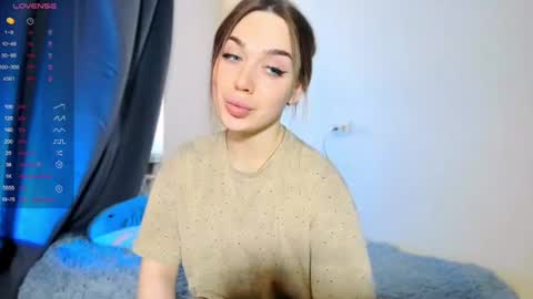 Snapshot of kristina_perez chatting on July 13, 2026, 1:36 pm kristina_perez online show from July 13, 2026, 1:36 pm