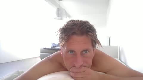 kristof8504 online show from September 11, 2025, 10:48 am