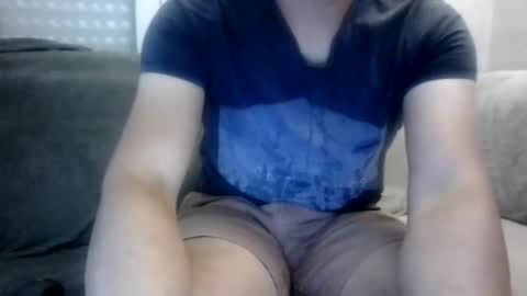Snapshot of kristoffer220 chatting on June 10, 2026, 6:29 pm kristoffer220 online show from June 10, 2026, 6:29 pm