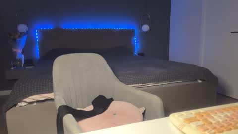 Snapshot of kristy_saint chatting on December 1, 2025, 4:17 am Kristi online show from December 1, 2025, 4:17 am